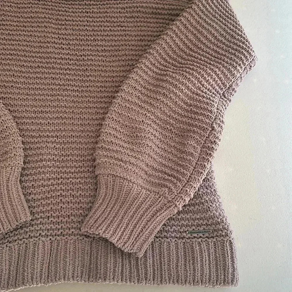 Abercrombie and fitch - Picture 2 of 3